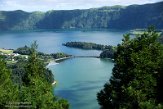 ASM06211447 Sete Cidades: Lagoa Verde & Lagoa Azul